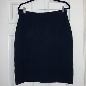 ‎Clavin Klein skirt, Size Large